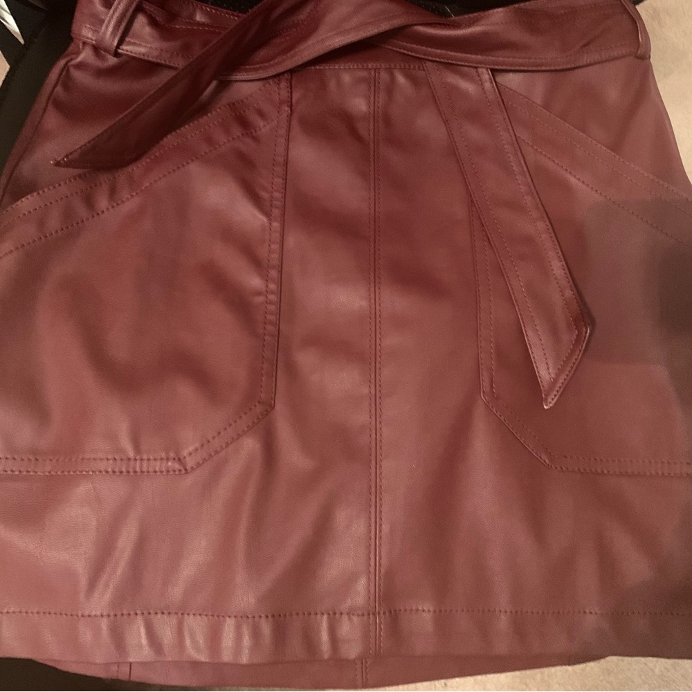 Faux leather Express Skirt
